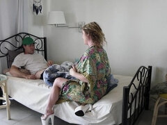 Amatööri, Isot tissit, Blondi, Suihinotto, Kermakakku, Perhe, Äiti jota haluaisin panna, Tabu