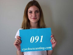 18 let, Velký zadek, Velké péro, Na pejska, Přírodní prsa, Krátké vlasy, Teenka, Kozičky