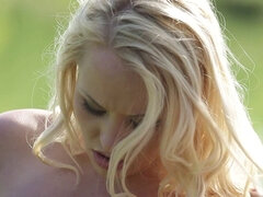 Blondinka, Samozadovoljevanje, Nude, Solo