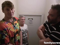 Avsugning, Sperma shot, Familj, Grupp, Hardcore, Orgie, Hans, Oskuld