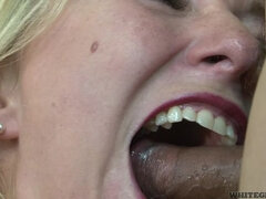 Blond, Pijpbeurt, Diep in de keel, Sperma in gezicht, Hardcore