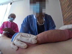 Sperma shot, Arts, 1 man 2 vrouwen, Latex, Masseren, Moeder die ik wil neuken, Openbaar, Trio