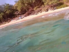 Amatør, Strand, Give finger, Hd, Udendørs, Pov, Ryger
