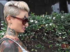 Amatorka, Niemowlę, Bikini, Blondynka, Stopy, Dziewczyna, Krótkie włosy, Cycki