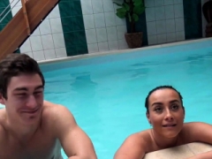 Pik sutte, Brunette, Hårdt, Hd, Pov, Teenager