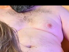 Ερασιτέχνης, Ξανθιά, Πίπα, Ξενοδοχείο