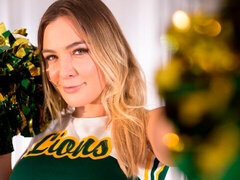 Duży tyłek, Duże cycki, Blondynka, Obciąganie, Cheerleaderka, Styl na pieska, Elastyczny, Mamuśka