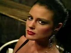 Szőke, Cumizás, Összeállítás, Pár, Ondó fröcskölés, Nyalás, Régebbi évjáratú pornó