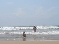 Amateur, Playa, Despelote, Nudista, Al aire libre, Público, Cabello corto