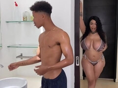 Leie, Wohlbeleibte schöne frauen, Grosser arsch, Grosse titten, Braunhaarige, Schwarz, Selbstgemacht, Latina