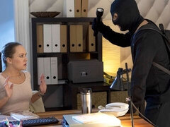 Iso kulli, Suihinotto, Taipuisa, Korkokengät, Selkäsauna, Toimisto, Pillu, Ajeltu