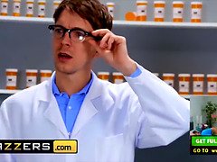 Amazing babe (Kenzie Reeves) with cool figure bangs her pharmacy (Markus Dupree) - brazzers