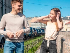 Blondin, Doggystyle, Fingering, Kysser, Slick, Rysk, Rakad, Mager