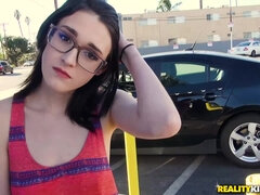 Verga grande, Mamada, Gafas, Hotel, Pov, Adolescente