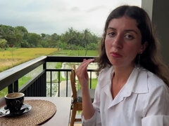 Katty West - Walking With Cum On Face In Cafe - Girl Eats Pizza And Swallows Cum - Cumwalk