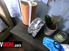 Store bryster, Pik sutte, Komme på ansigtet, Håndjob, Hd, Mor jeg gerne vil kneppe, Pov, Stedmor