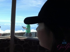 Asiatisk, Avsugning, Blottande, Piercing, Pov, Fitta, Leksaker, Vibrator