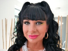 Stor rumpe, Kukk suging, Brunette, Bakfra, Dobbel penetrering, Milf, Barbert, Trekant