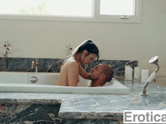 Asiatica, Pompino, Gola profonda, Pisello, Da dietro, Erotica, Hd, Interrazziale