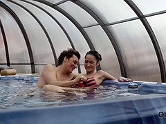 Bikini, Pompino, Papà, Hardcore, Hd, Baciando, Piscina   biliardo, Figa