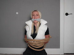 Amatéři, Bdsm, Blondýna, Bondáž, Dominace, Sólo