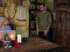 Μεγάλα βυζιά, Ξανθιά, Πίπα, Μαλακία, Ώριμη γυναίκα