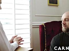 Perännuolu, Iso kulli, Suihinotto, Ruskeahiuksinen, Sormetus, Ensimmäinen kerta, Homo, Univormu