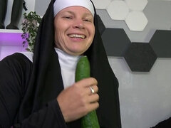 Amateur, Hablar sucio, Comida, Alemán, Madres para coger, Monja, Solo