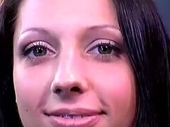 18 jahre, Blasen, Süss, Europäisch, Aufs gesicht abspritzen, Gruppensex, Hardcore, Orgie