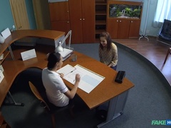 Любители, Доктор, Пальцем, Лесбиянка, Лизание, В офисе, Киски, Униформа