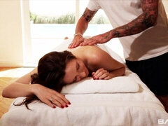 Samantha Bentley rubs her clit as her massage therapist fucks her deep