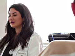 Chica, Verga grande, Médico, Fetiche, Montar, Tatuaje, Tetas, Uniforme