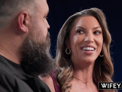 Большой член, Минет, Брюнетки, Глубокая глотка, Секс без цензуры, Лизание, Сквиртинг, Тату