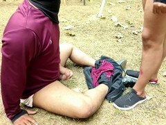 18, Tante, Kjæreste, Inder, Utendørs, Offentlig, Fitte, Strømper