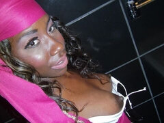 Grote kont, Grote lul, Grote mammen, Pijpbeurt, Hondjeshouding, Zwart, Interraciaal