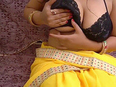 Amatør, Asiater, Bløtkake, Hårete, Hjemmelaget, Milf, Fitte, Alene