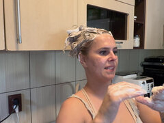 Amatéri, Kuchyne, Milf  mčbp, Sprcha, Sólo