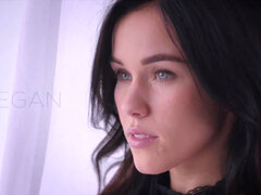 Chambre à dormir, Noire, Sucer une bite, Brunette brune, Faciale, Hd, Interracial, Séduite