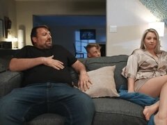 Velika rit, Velike joške, Blondinka, Par, Naravne joške, Mačeha, Tangice, Žena