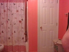 Kúpeľňa, Muži v dámskom, Webkamera