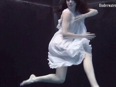 ヨーロピアン, ロシア人, 水中