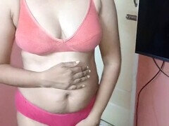 Néni, Cumizás, Krémes süti, Ondó fröcskölés, Kézimunka, Indiai, Nuni, Mostoha