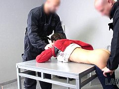 Brutalny, Grupa, Mmk mężczyzna mężczyna kobieta, Policja, Rzeczywistość, Chudy, Trójkąt, Jednolity