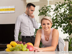 Kisbaba, Szőke, Cumizás, Hd, Nuni, Rövid haj, Szoros