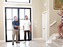 Duże cycki, Blondynka, Obciąganie, Fetysz, Całować, Na wolnym powietrzu, Jazda konna, Swingers