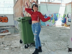 18 años, Amateur, Mamada, Botas, Morena, Vestidas, Al aire libre, Adolescente