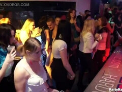 Amatør, Cfnm, Utroskap, Hardcore, Fest, Ludder, Hore