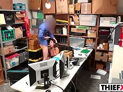 Amatéři, Zadek, Kuřba, Prstění, Hd, Trest, Ječení, Teenka