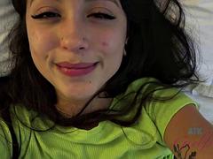 Asiatisch, Tussi, Blasen, Braunhaarige, Besamung, Handjob, Hotel, Schlampe