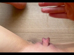 Amaterji, Velika klitoris, Prstni, Muco, Solo